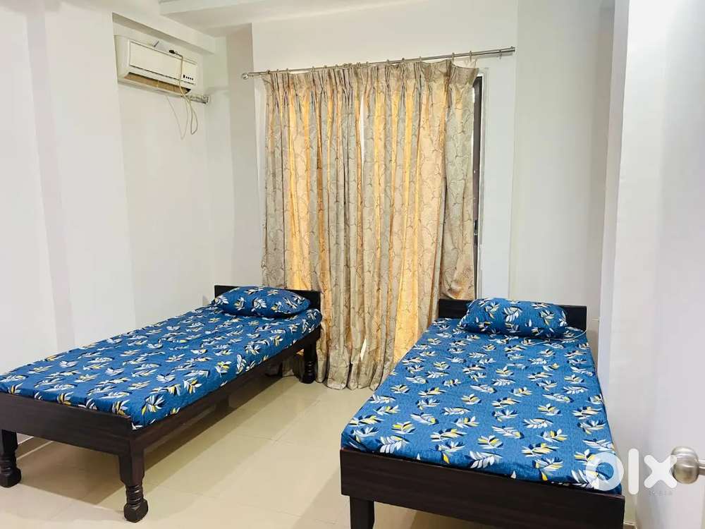 Premium PG Near Railway station