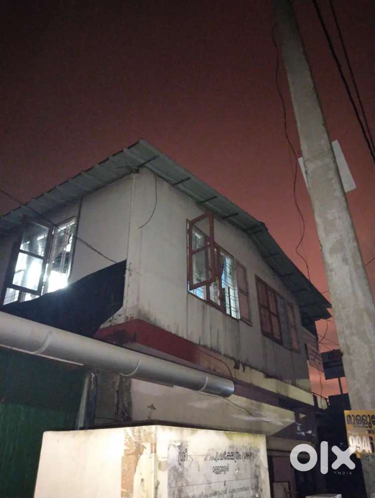 Vadakka veedu