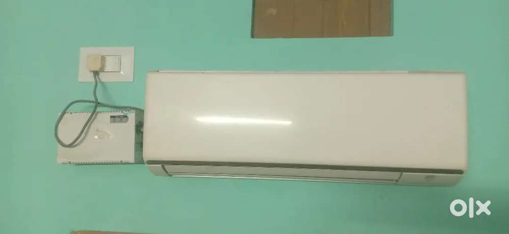 Daikin 1 Tone AC