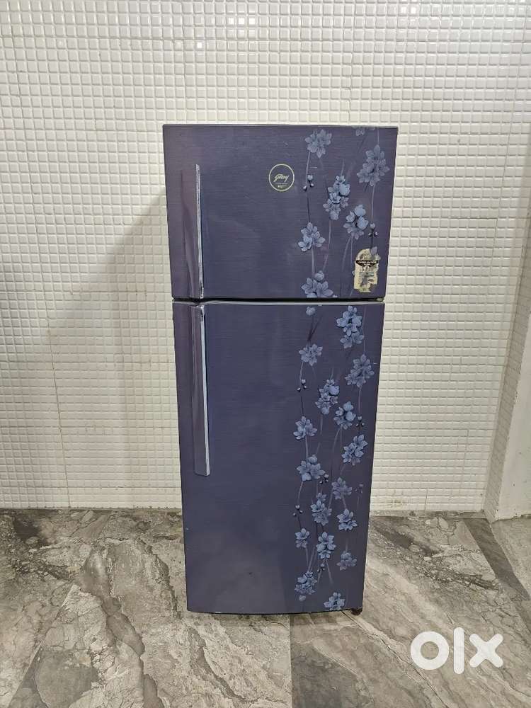 Sale 616 Godrej double door refrigerator