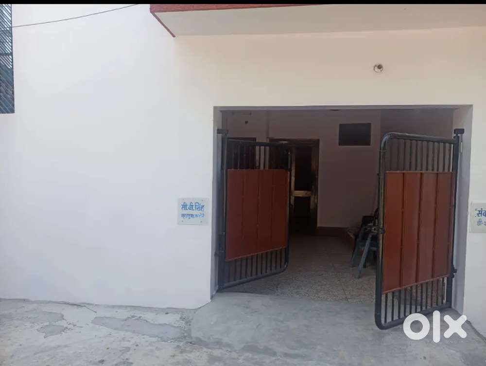 Ground floor Near by Market