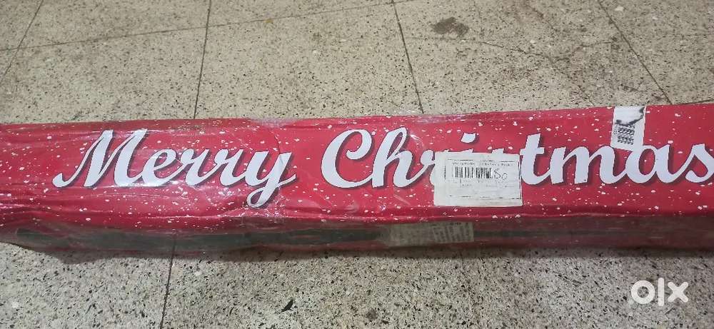 Christmas tree 4 fit MRP is 2394 brand new condition not use