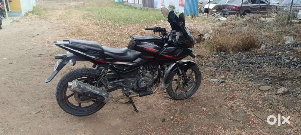 Bajaj Pulsar 220 DTS-I
