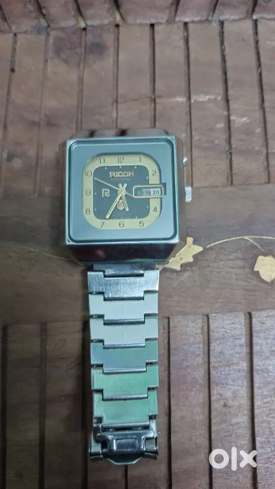 Ricoh, Citizen, Hmt, Allwyn Automatic watches available.