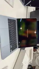 Apple macbook air m4 only 20 days used