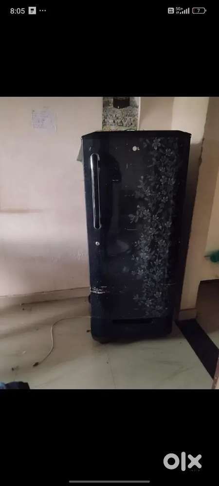 Lg fridge in good condition.