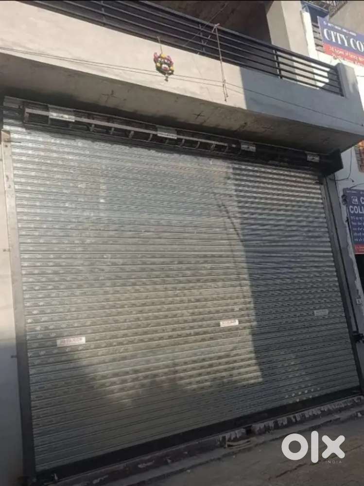 Ground Floor for RENT 27 ft x 55 ft