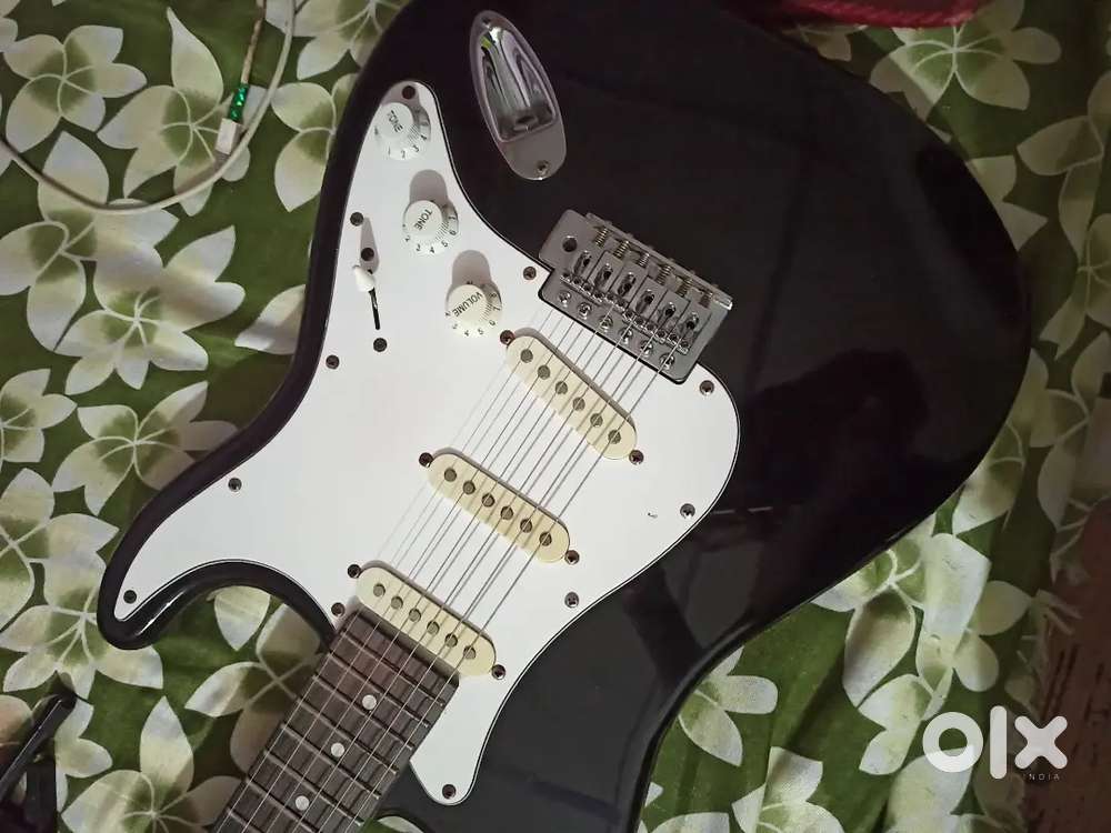 Electric guitar without Amp