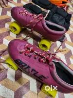 Skates with gear