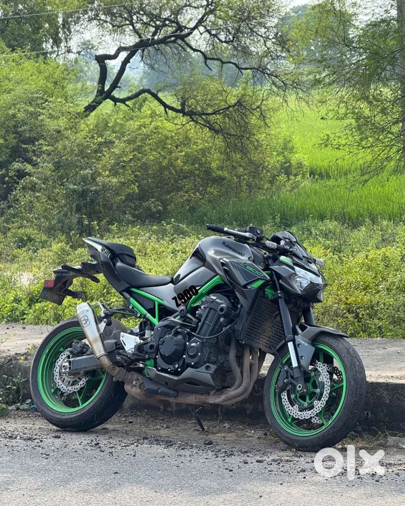 KAWASAKI Z900