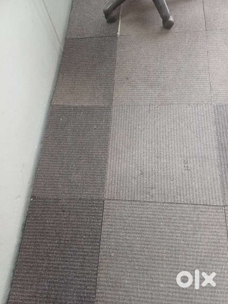 Carpet flooring