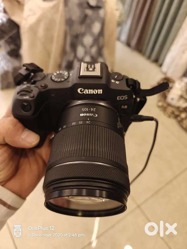 Canon EOS R8 with RF 24-105mm Lens – Excellent Condition