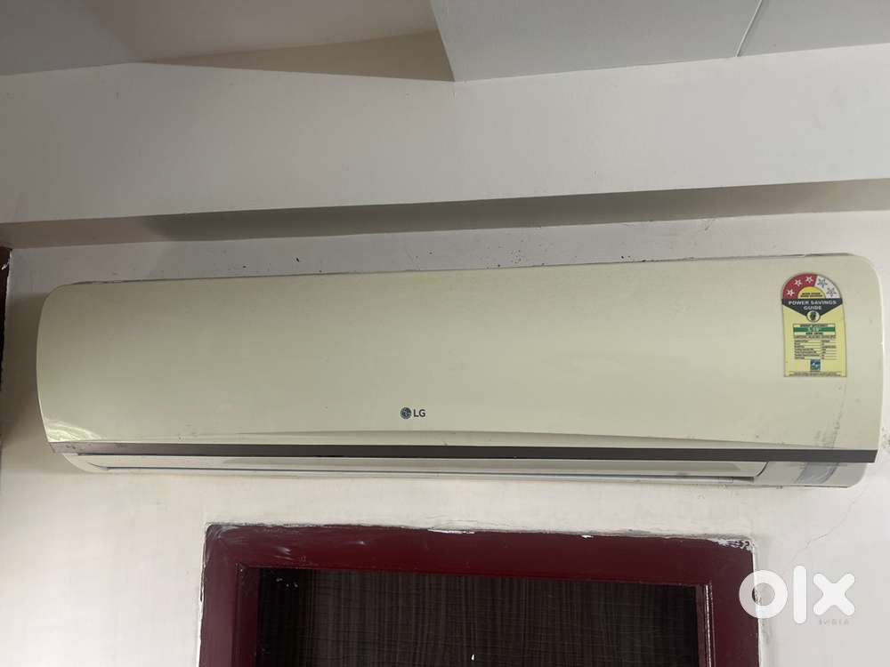 Lg 1.5ton ac in good condition