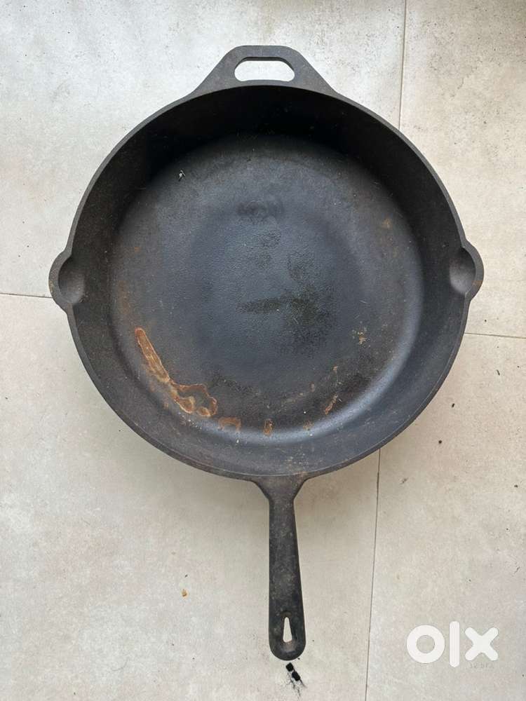 Iron pan (skillet)