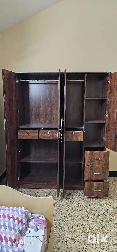 Brand new Wardrobe with dressing mirror