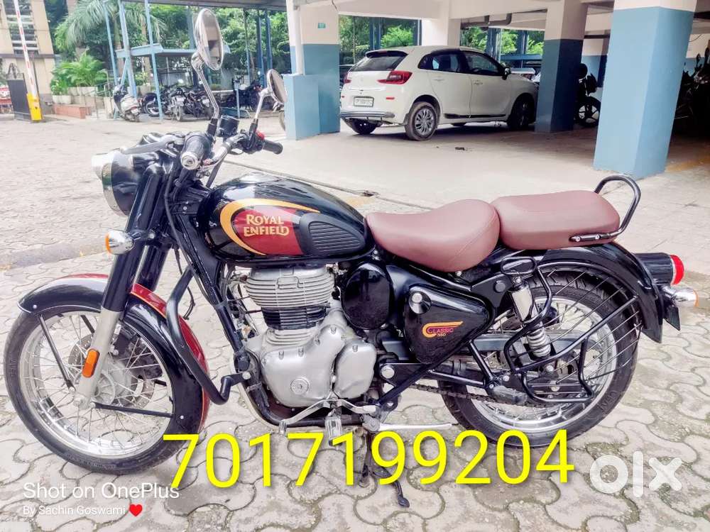 Classic 350 Dual Channel ABS Halcyon black