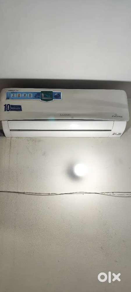 Lloyd 1.5 ton 3 Star Split AC