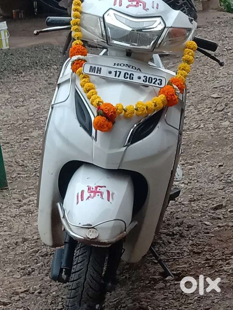 Honda Activa with Good Condition 5G Only 25km