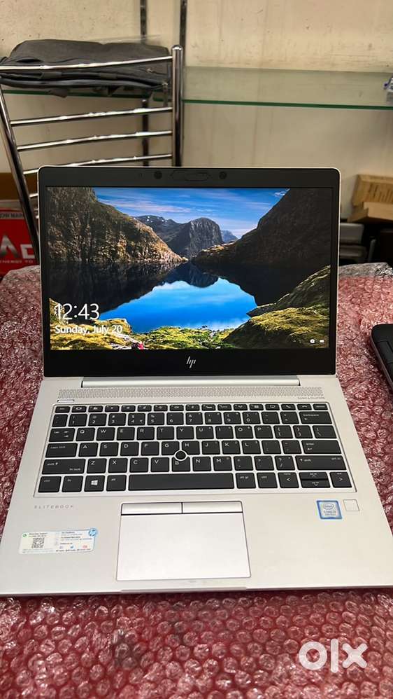 Hp i5 Laptop slim & matel , 8/256 with bill , bag , mouse ,