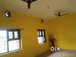 Sarvice vale ko prathmikta