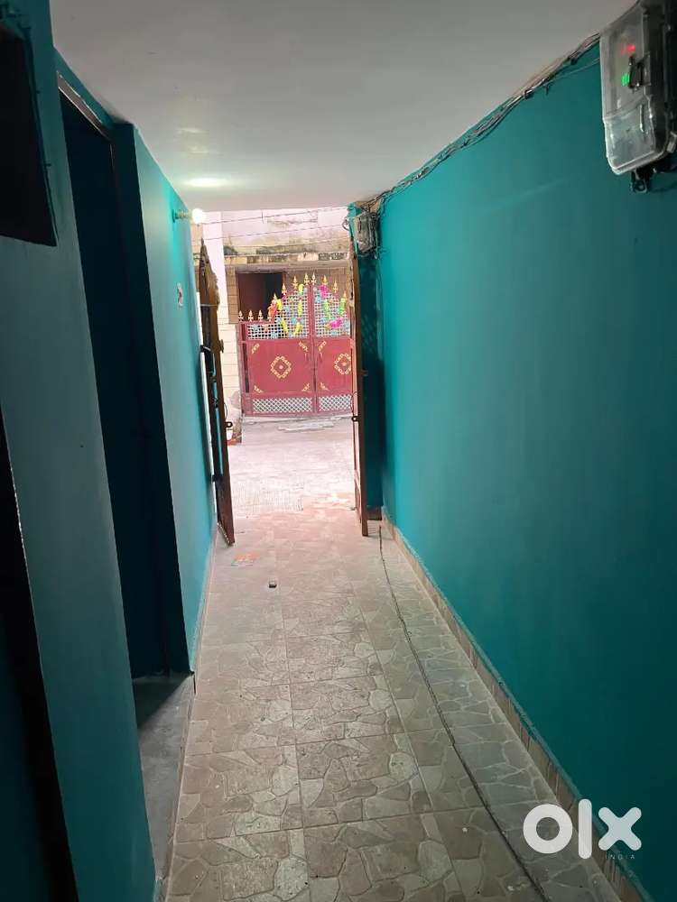 2 Bhk semi furnished flat (Independent)