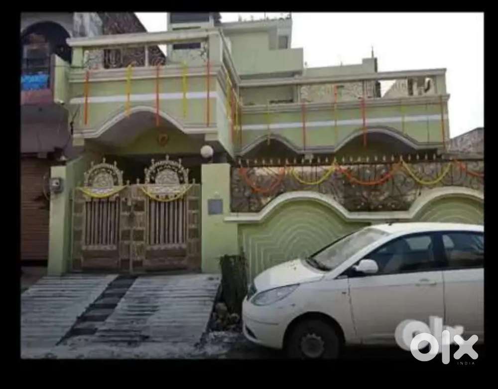 One roomset available