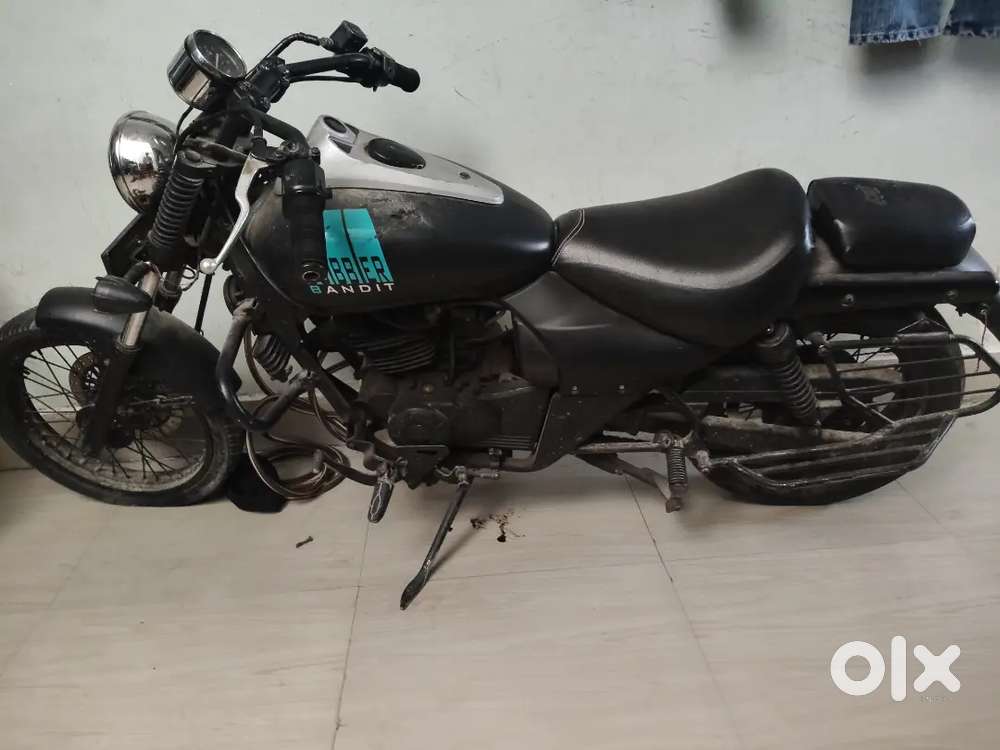 This is bajaj avenger