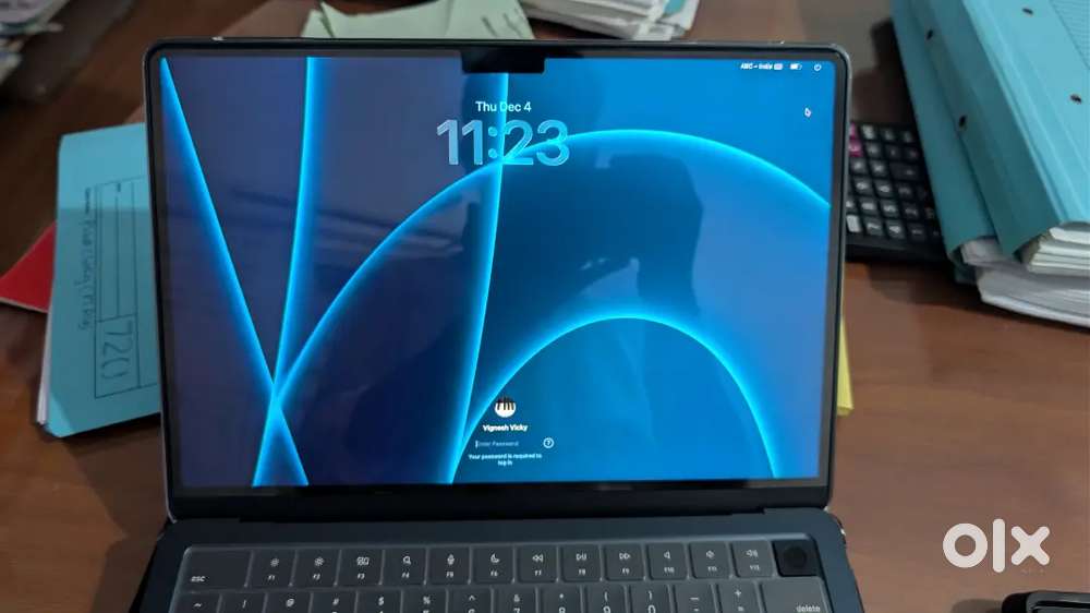 Mac Book Air M3 8/256GB- Brand new condition