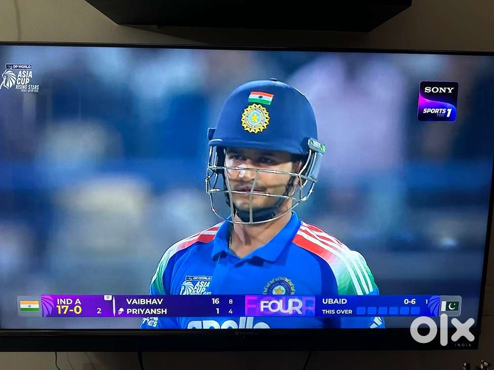 Motorola 4k 55 inch tv - Mint Condition Bargain