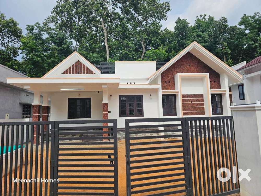 പാലാ - പള്ളിക്കത്തോട് റോഡിൽ , ഒരു നിലയിൽ ഒതുക്കമുള്ള വീട്