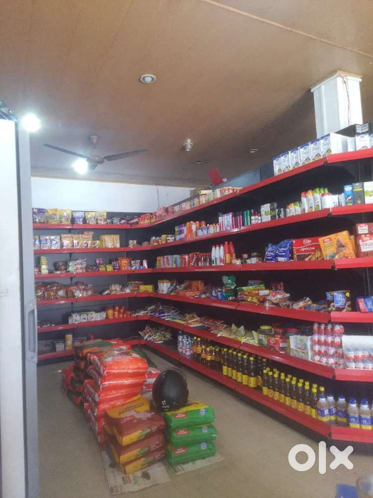 Sales man for supermarket