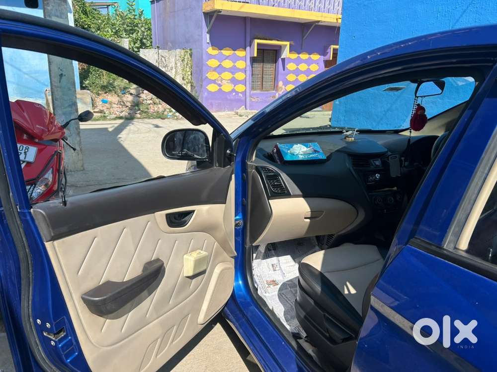 Hyundai EON 2016 Petrol Well Maintained