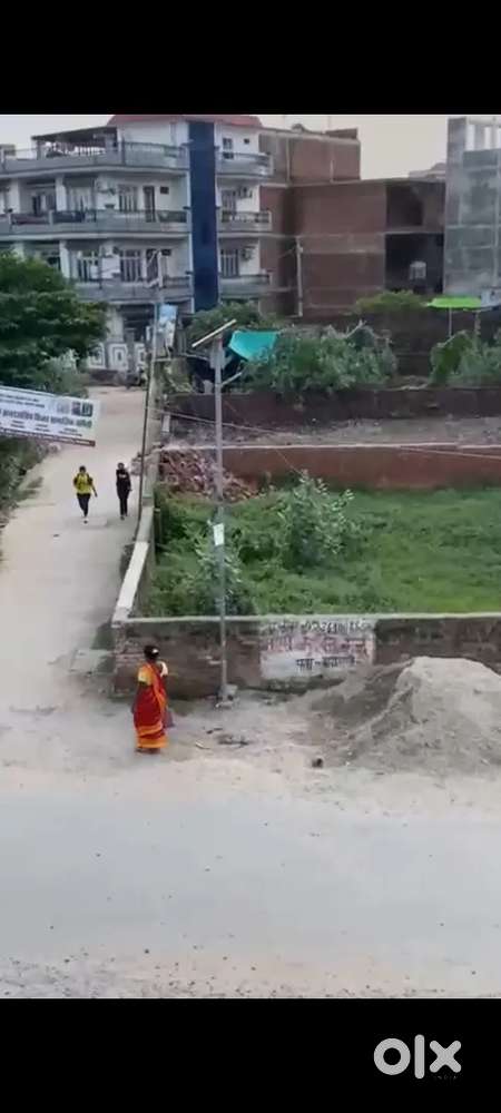 Lanka bhu tramacentre samne ghat men road varanasi