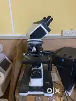 Labomed vision 2000 microscope