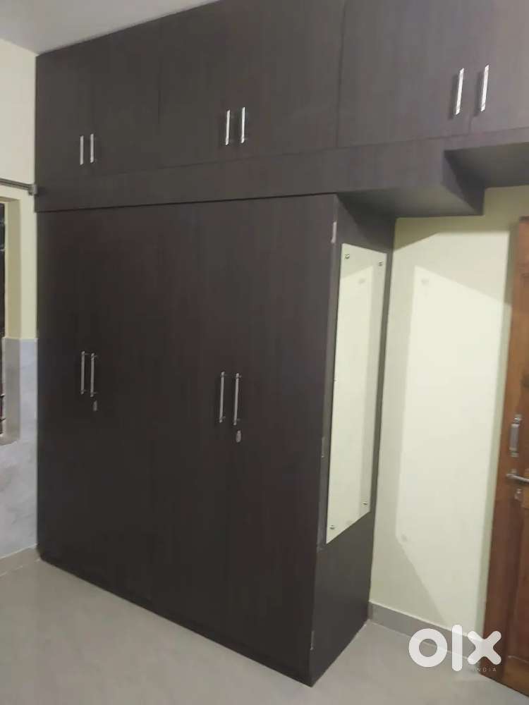 2BHK ROOM SHARING (MALE) IN NANDANVIHAR