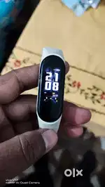 Mi band smart band 5 new condition