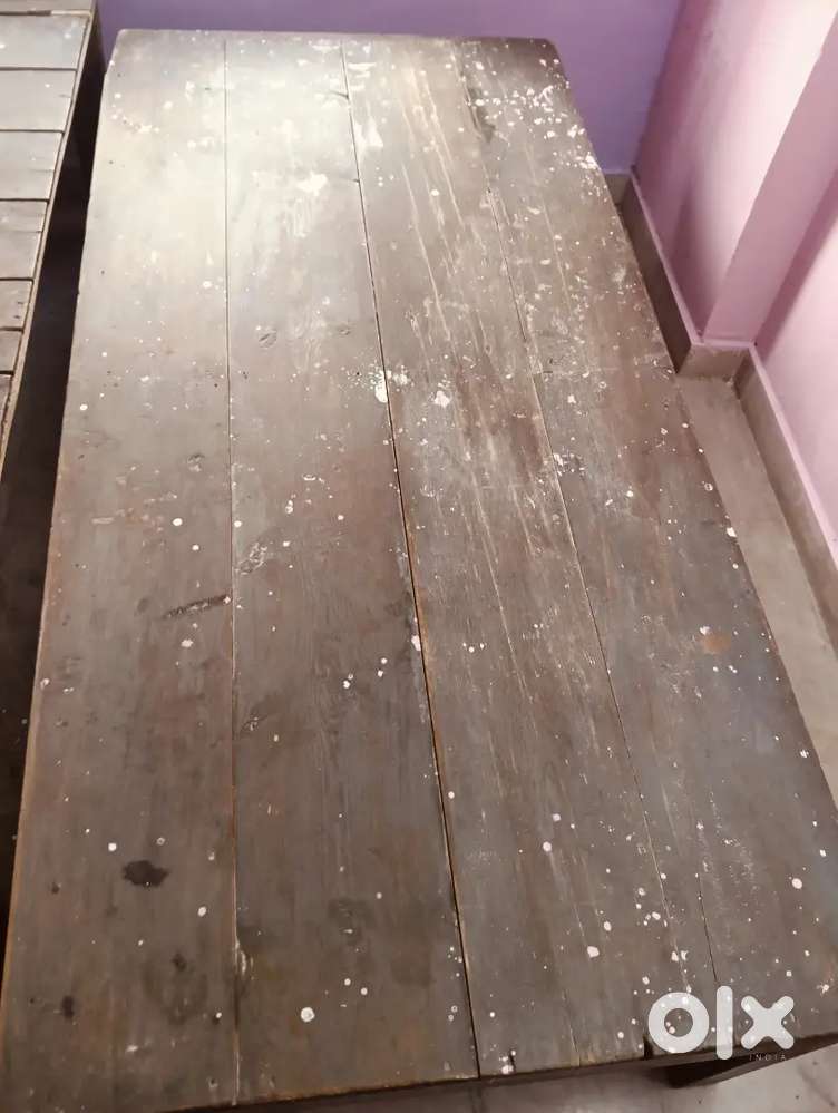 Solid Wooden Single Bed – Strong & Durable