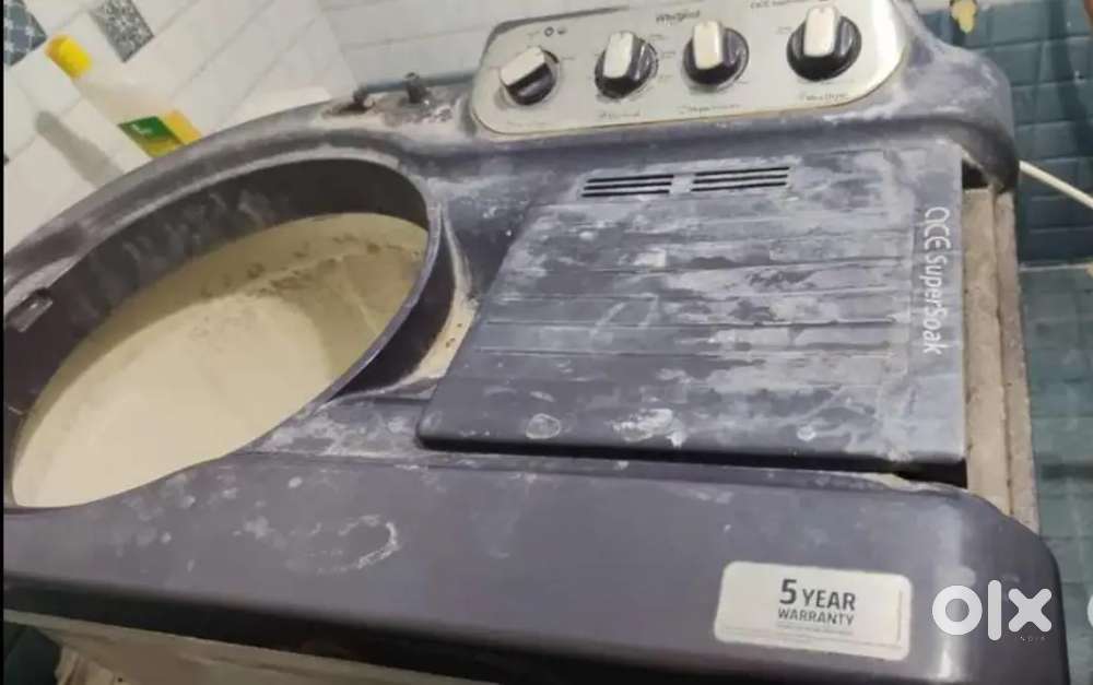 Whirlpool semi Automatic washing machine