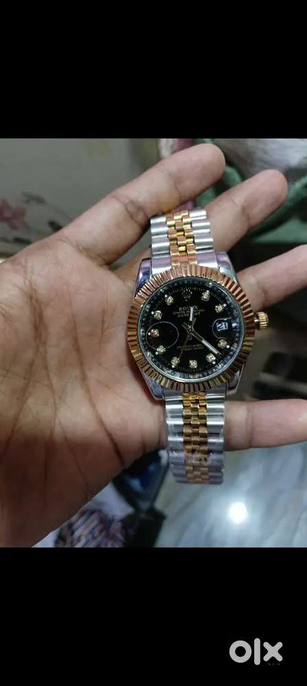 I want to sell my Rolex watch new  with box dubai imported rs 8900