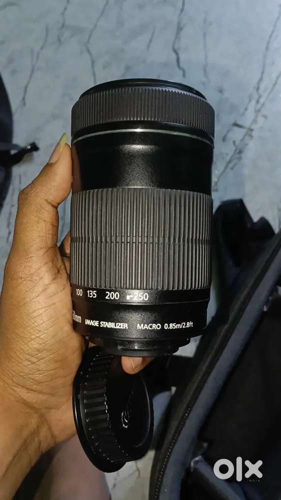 Canon zoom lens EFS  55-250 EFS STM
