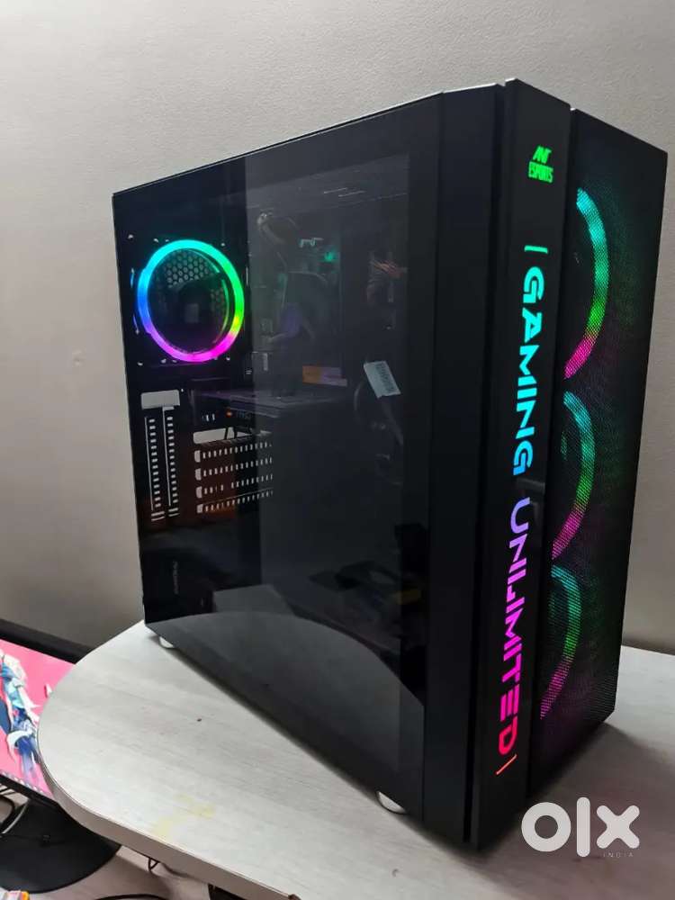 Gaming pc with all accessories for sale