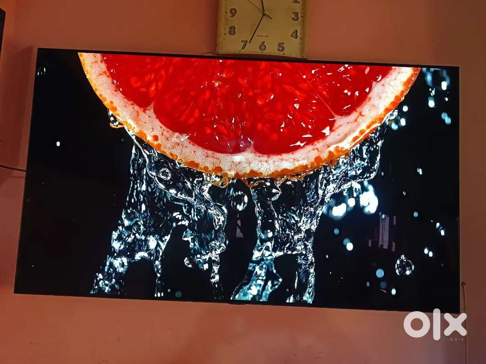OLED 65 INCH LG COMPANY 3 YEAR OLD TOP CONDITION
