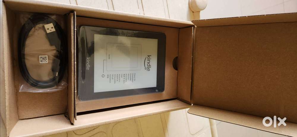 New like Amazon Kindle Paperwhite