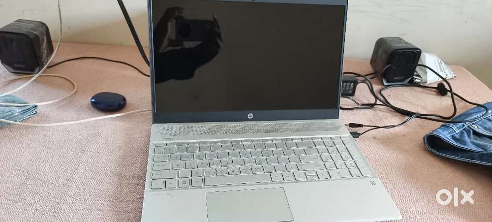 Hp pavilion 12GB/512SSD