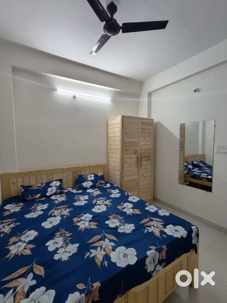 Zero Brokerage!! 1 BHK flat in Vijay nagar near prestige