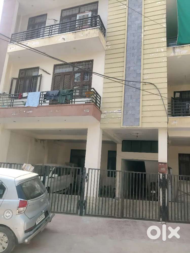 2 Bhk flat for sale near gurjar ki thadi