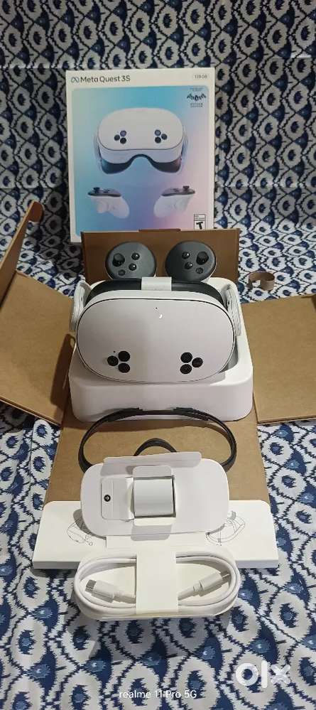 VIRTUAL REALITY (VR)META QUEST 3S 128 GB