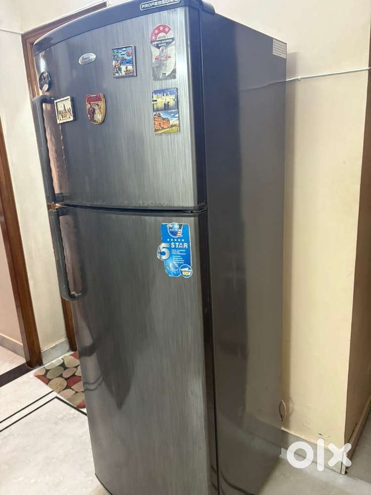 4 star Whirlpool refrigerator