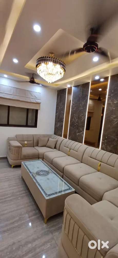 3BHK LUXURIOUS FLAT NRMETRO UTTAM NAGAR LOAN FACILITY AVAILABLE