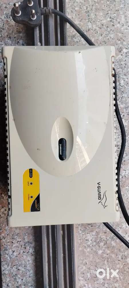Voltage stabilizer